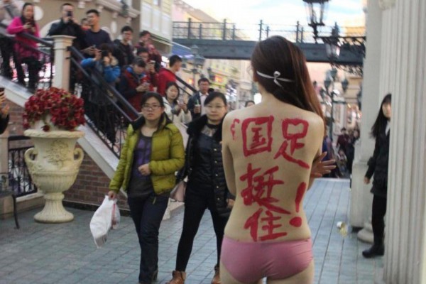 武汉蔡甸区荤桑拿，养生新体验，一泡解千愁